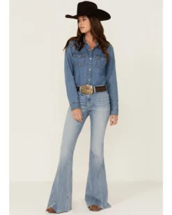Ariat Women's R.E.A.L. Light Wash High Rise Slim Alondra Extreme Flare Jeans 7 Ariat Women's R.E.A.L. Light Wash High Rise Slim Alondra Extreme Flare Jeans -Cowgirl Edge Sales 2000357684 400 P1