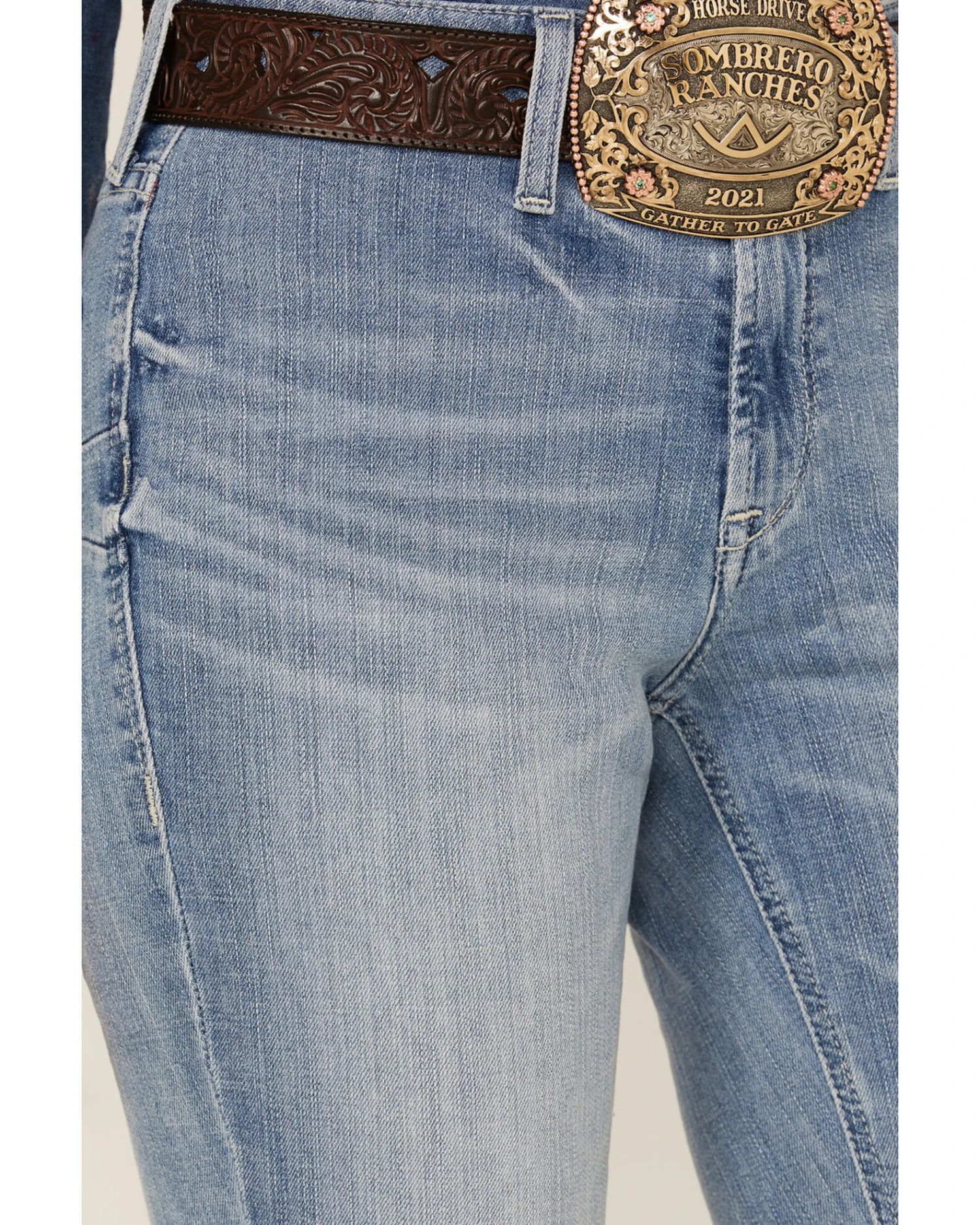 Ariat Women's R.E.A.L. Light Wash High Rise Slim Alondra Extreme Flare Jeans 1 Ariat Women's R.E.A.L. Light Wash High Rise Slim Alondra Extreme Flare Jeans