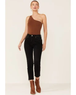 Cowgirl Edge Sales -Cowgirl Edge Sales 2000360640 001 P1