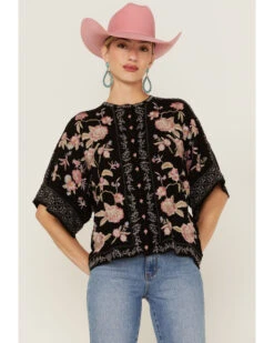 Johnny Was Women's Mulane Embroidered Top 6 Johnny Was Women's Mulane Embroidered Top -Cowgirl Edge Sales 2000363624 001 P1