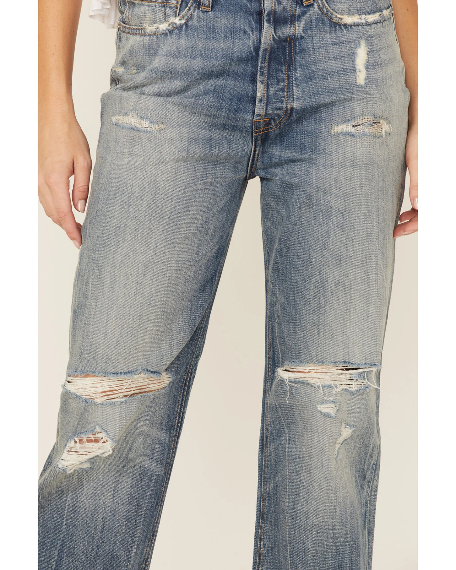 7 For All Mankind Women's Easy Straight Distressed Denim Jeans 2 7 For All Mankind Women's Easy Straight Distressed Denim Jeans - Image 2