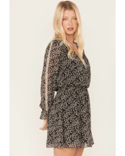 Beyond The Radar Women's Floral Print Dress 6 Beyond The Radar Women's Floral Print Dress -Cowgirl Edge Sales 2000382231 001 P2