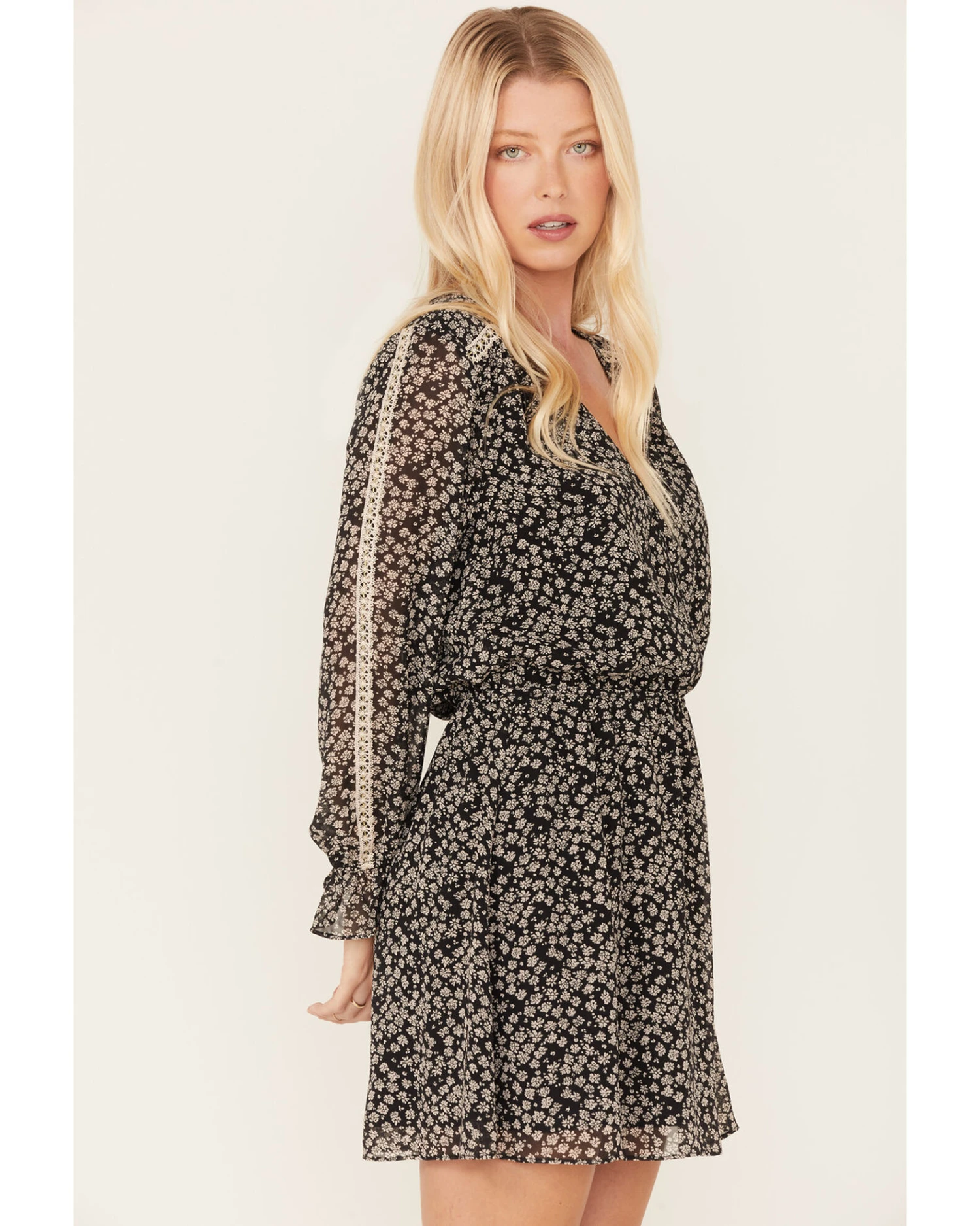 Beyond The Radar Women's Floral Print Dress 3 Beyond The Radar Women's Floral Print Dress - Image 3