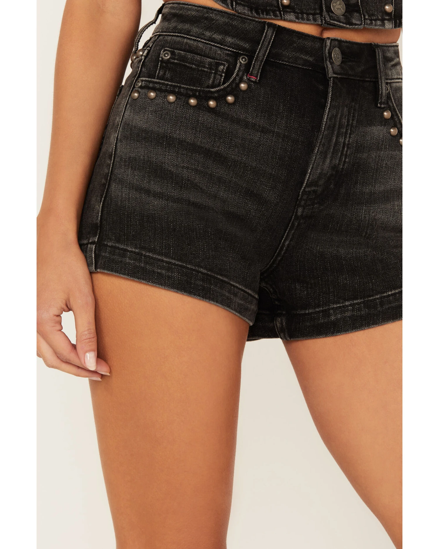 Idyllwind Women's Delrose Drive High Rise Studded Stretch Denim Shorts 3 Idyllwind Women's Delrose Drive High Rise Studded Stretch Denim Shorts - Image 3