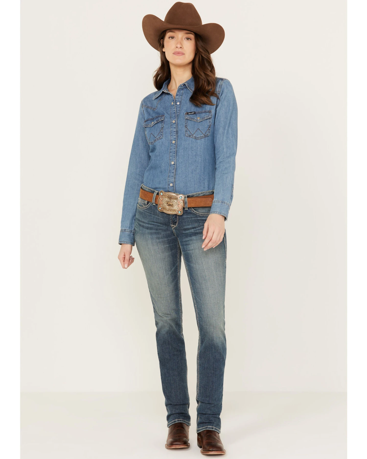 Ariat Women's Medium Wash Mid Rise Michela Straight Stretch Jeans 4 Ariat Women's Medium Wash Mid Rise Michela Straight Stretch Jeans - Image 4